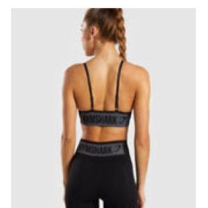 Gymshark black seamless sport bra